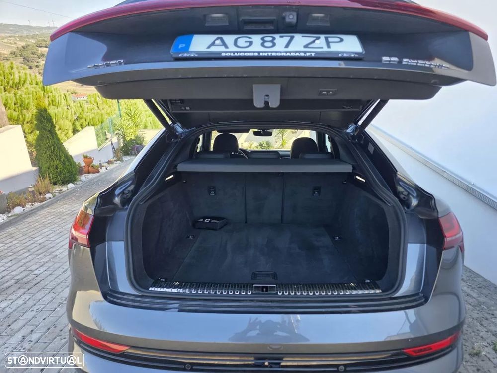 Audi e-tron 55 quattro S line - 50
