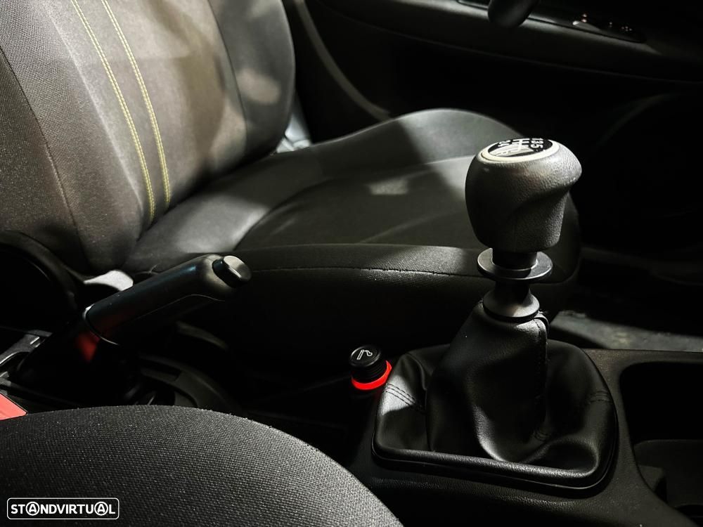 Fiat Punto 1.2 Lounge Start&Stop - 33