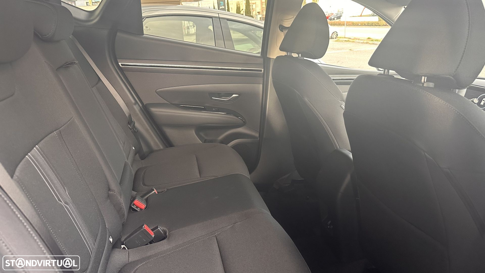 Hyundai Tucson 1.6 T-GDi Premium - 33