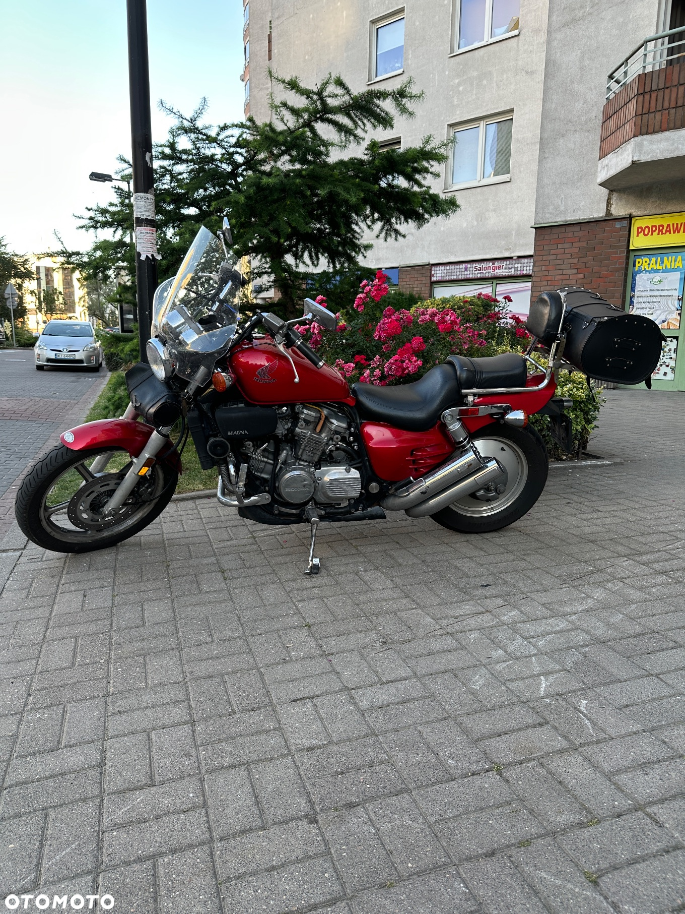 Honda VF - 2