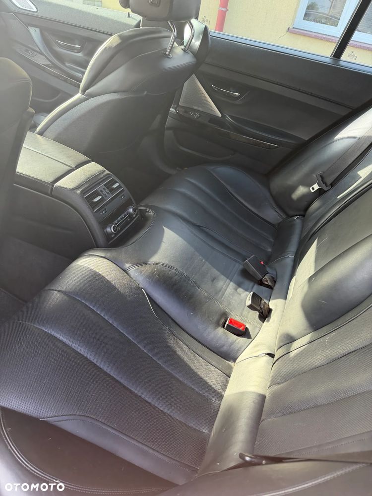 BMW Seria 6 650i - 18