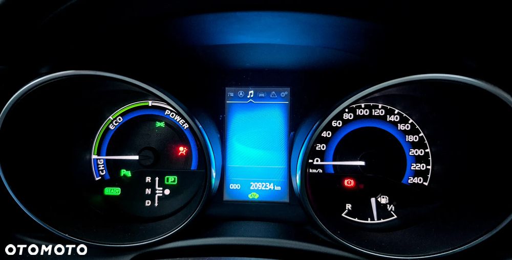 Toyota Auris Hybrid 135 Prestige - 14