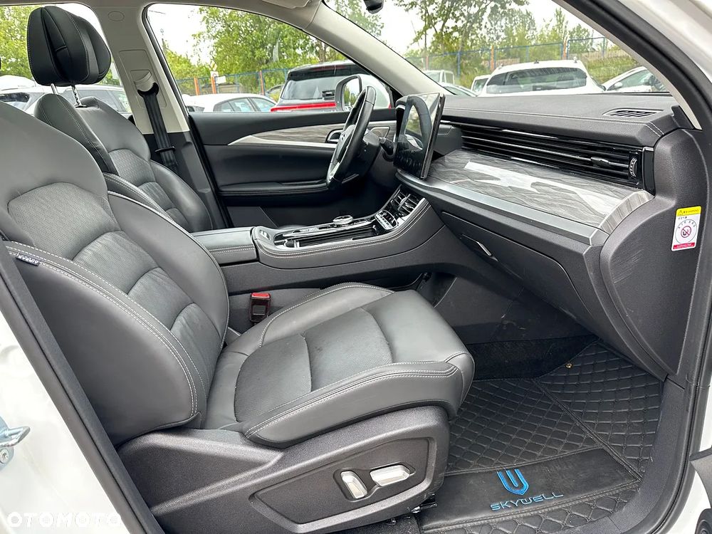 Skywell ET5 72kWh Luxury - 12