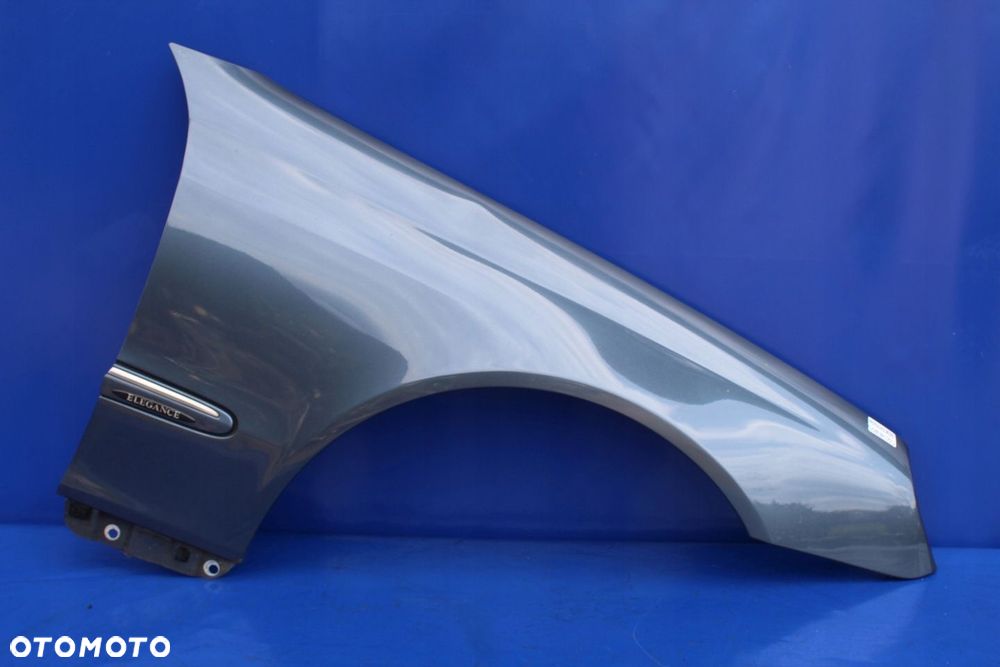 Błotnik przód przedni prawy Mercedes CLK W209 C209 kolor C357 bez szpachli - 4