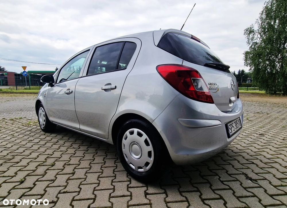 Opel Corsa 1.2 16V 111 - 3