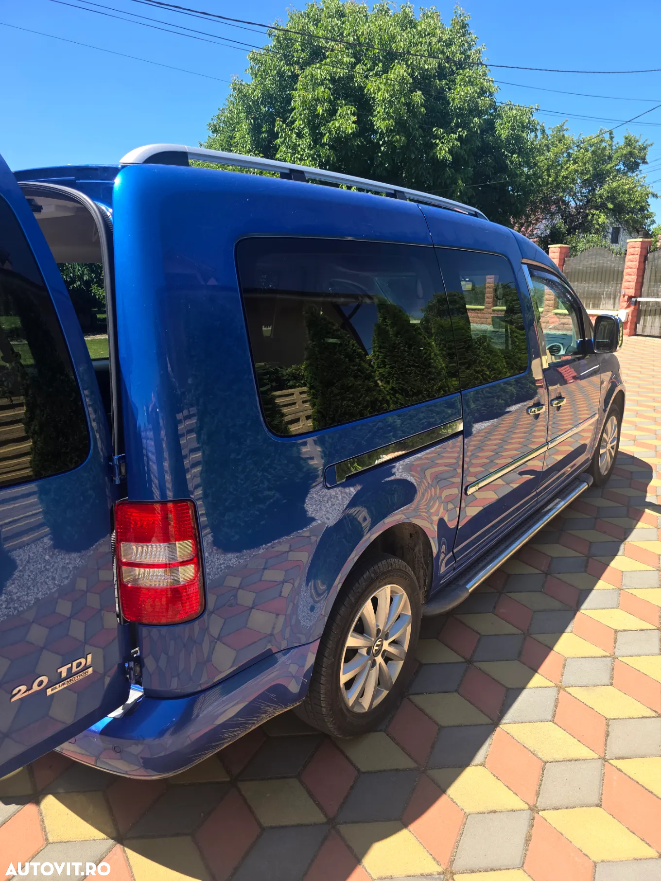 Volkswagen Caddy Maxi 2.0 TDI Comfortline DSG - 13
