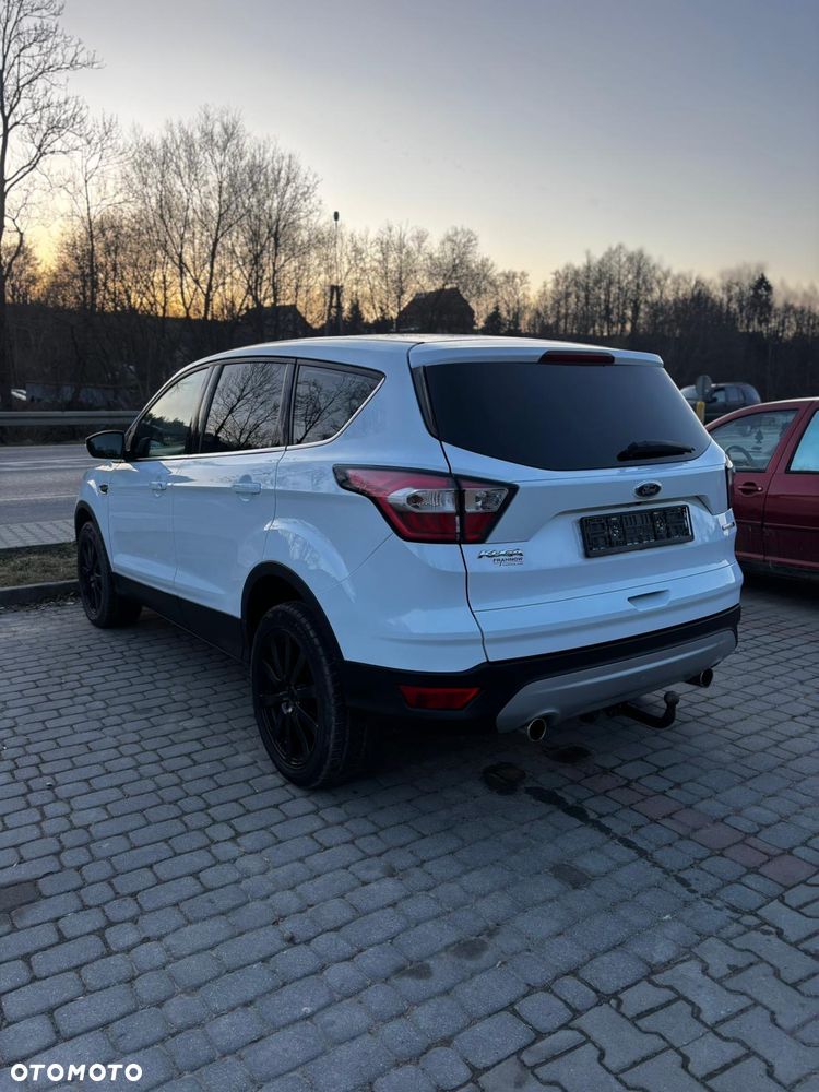 Ford Kuga - 7
