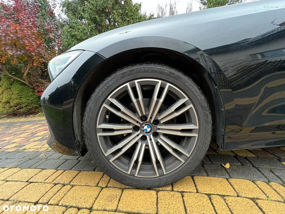 BMW Seria 3 - 25