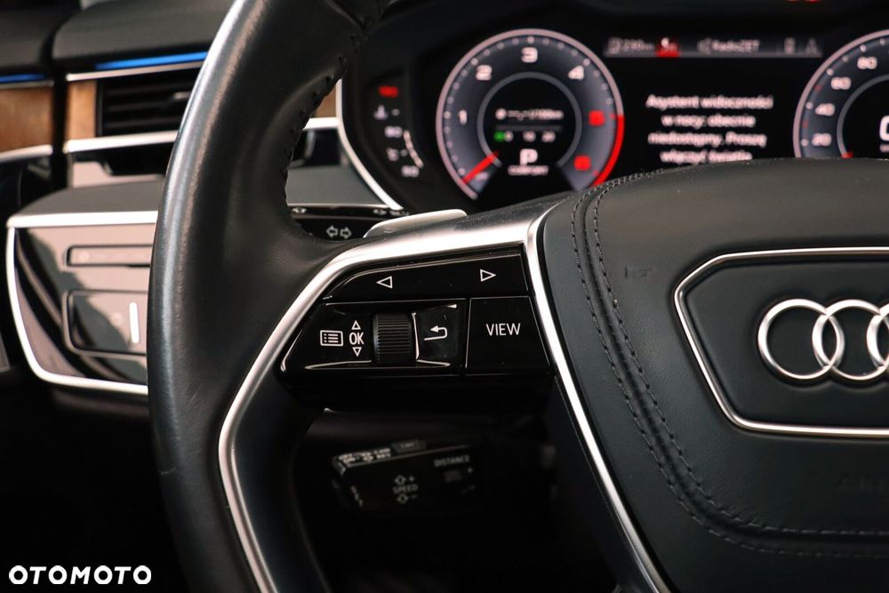 Audi A8 - 25
