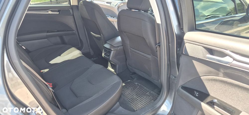 Ford Mondeo 2.0 EcoBlue Titanium - 20