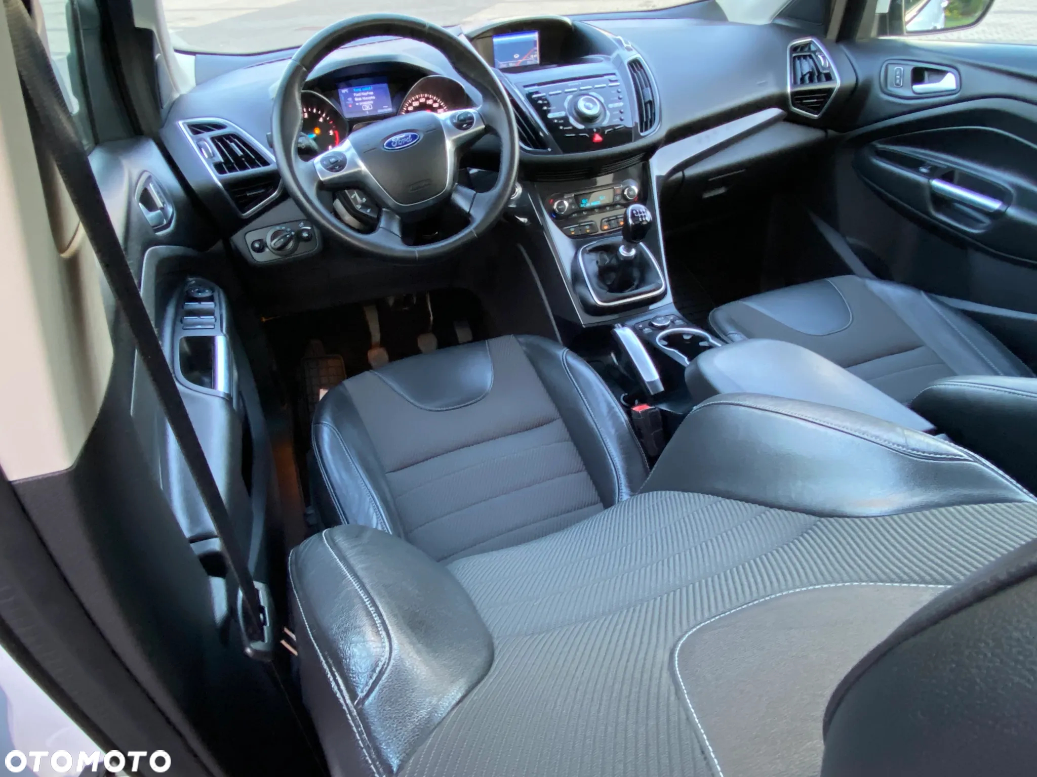 Ford Kuga 2.0 TDCi 4WD Titanium - 31