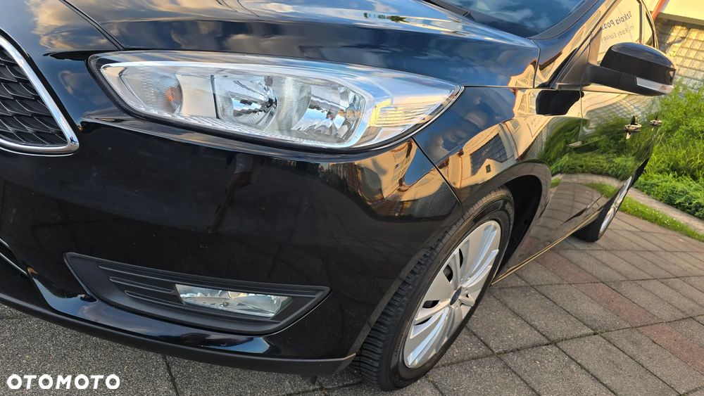 Ford Focus 1.0 EcoBoost Gold X (Trend) - 21