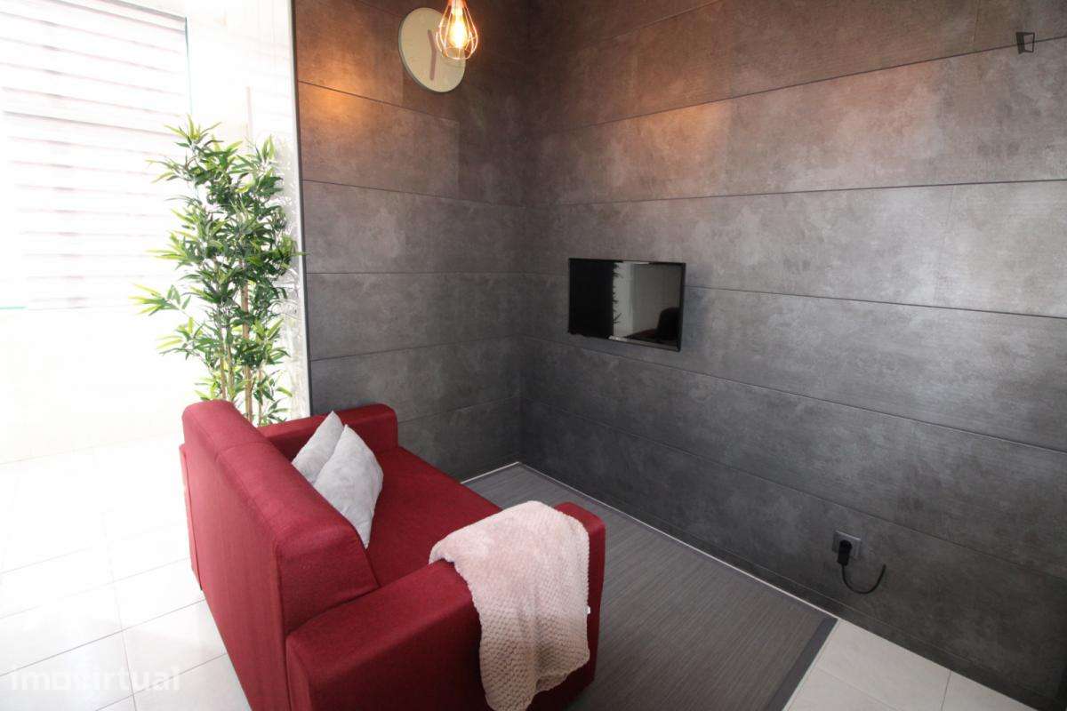 Apartamento com 2 quartos - localizado em Sete Rios Lisbon - Grande imagem: 4/13