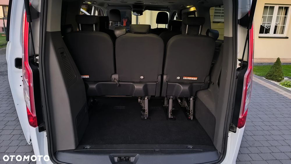 Ford Tourneo Custom 2.0 EcoBlue L1 Titanium - 14