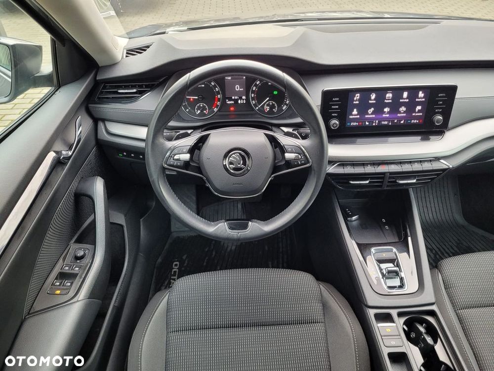 Skoda Octavia 2.0 TDI Ambition DSG - 11