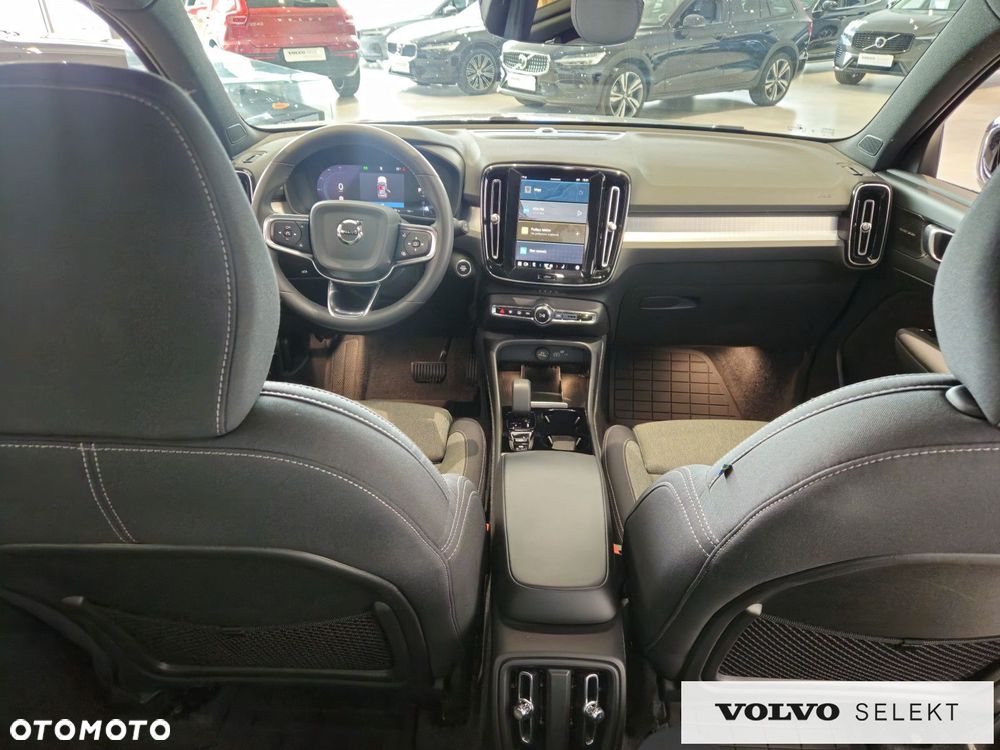 Volvo XC 40 - 29