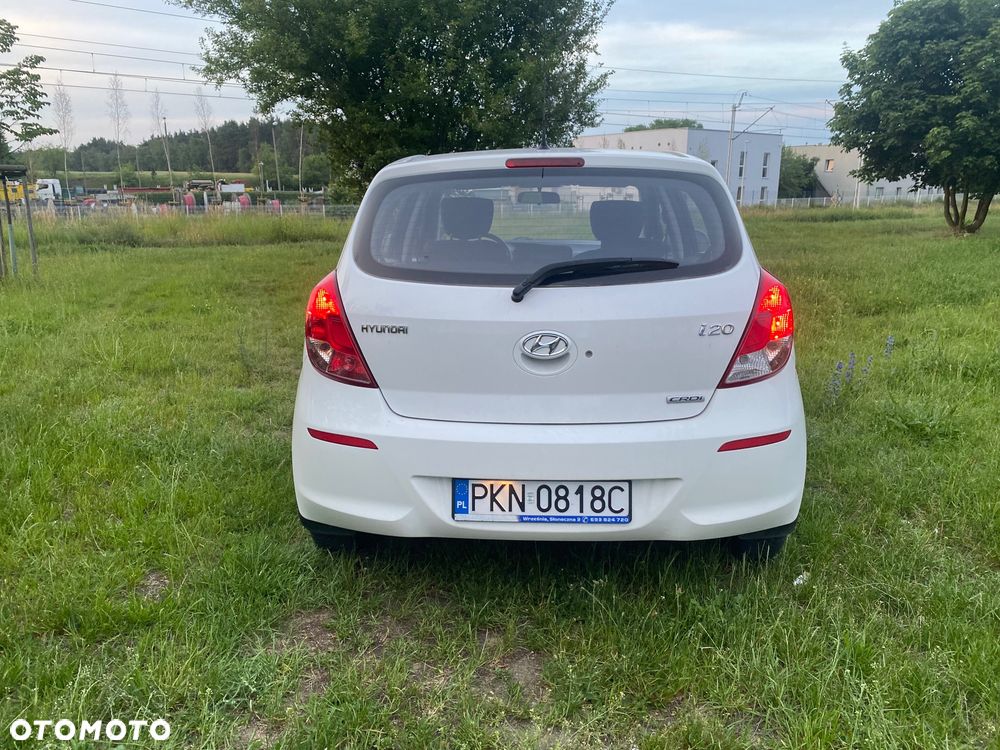 Hyundai i20 1.1 CRDi Classic + - 4