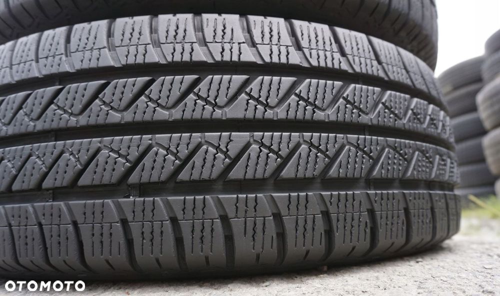 Goodyear Vector 4seasons Cargo 215/65R16C 106T W16 - 8