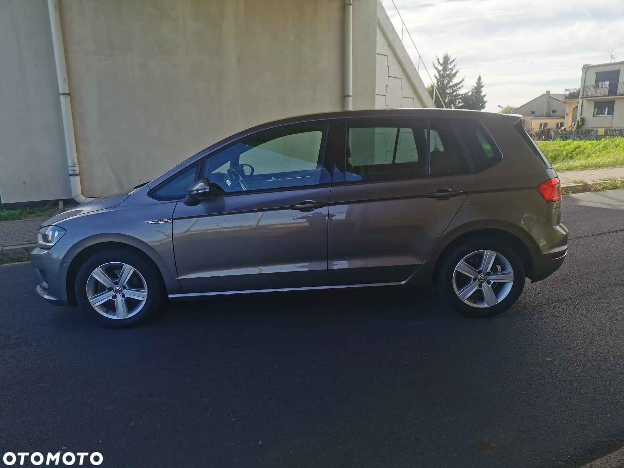 Volkswagen Golf Sportsvan VII SV 1.6 TDI BMT Trendline - 10