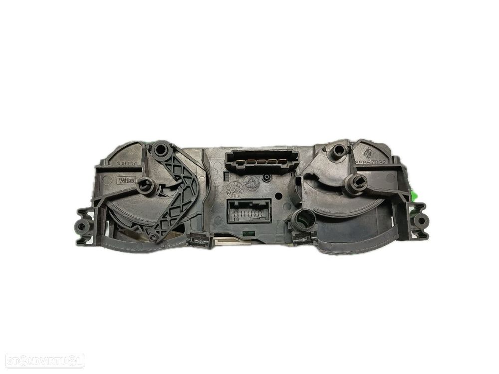 Comando / Botão De Sofagem / Climatronic Mitsubishi Colt Vi (Z3_A, Z2_ - 2