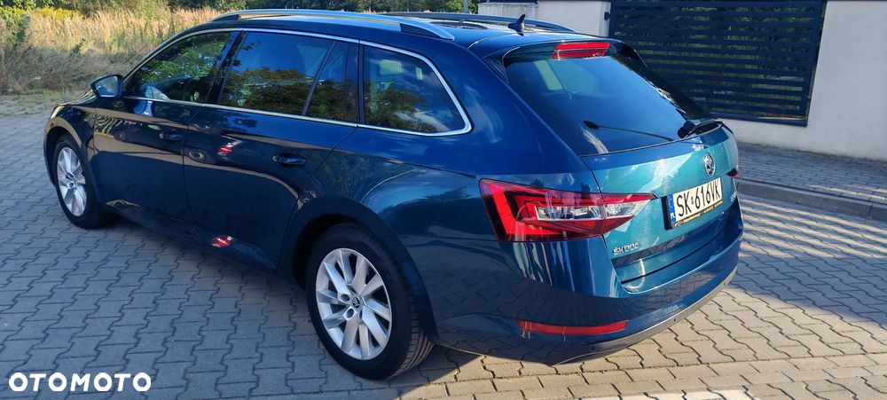 Skoda Superb Combi 1.6 TDI DSG Style - 28