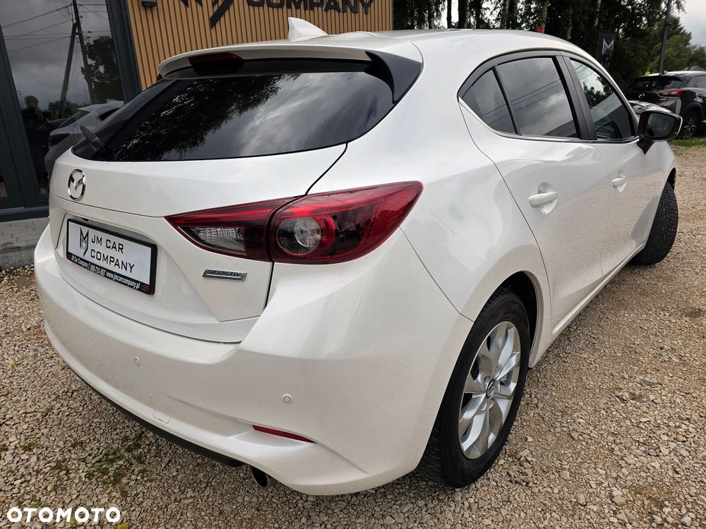 Mazda 3 - 6
