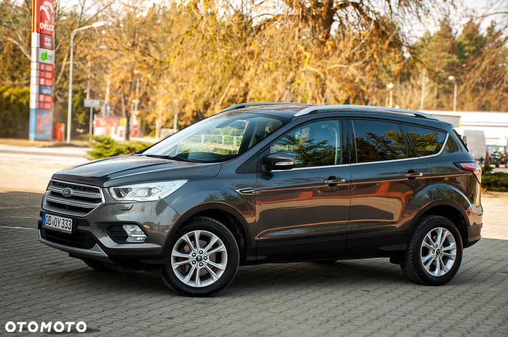 Ford Kuga 1.5 EcoBoost 2x4 Cool & Connect - 17