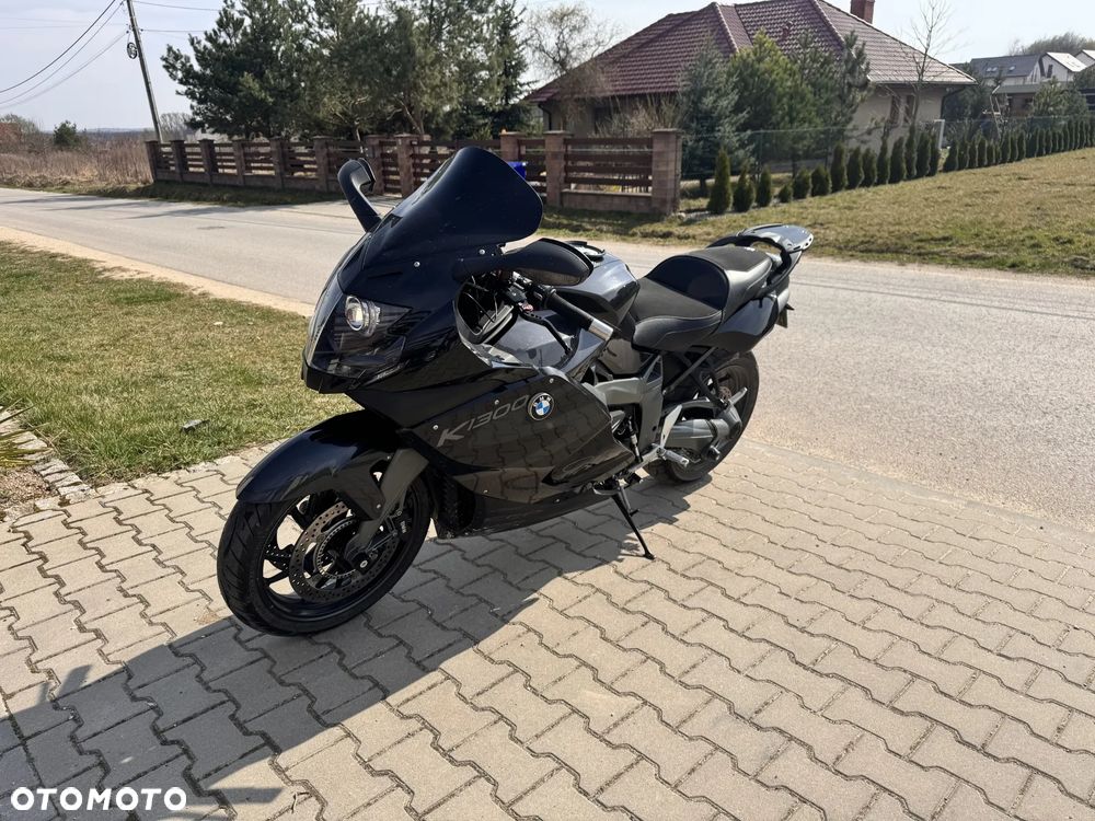 BMW K - 9