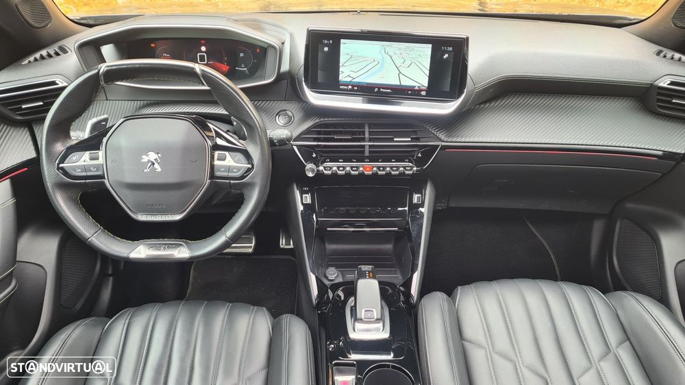 Peugeot 2008 1.5 BlueHDi GT EAT8 - 12