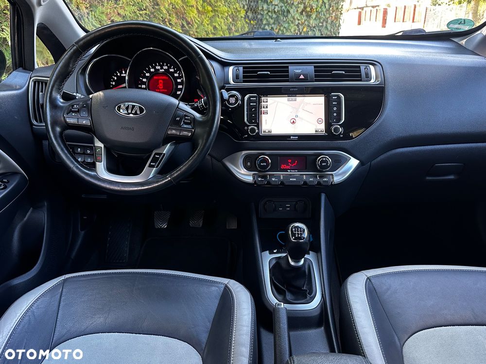 Kia Rio 1.4 CRDi 90 Platinum Edition - 40
