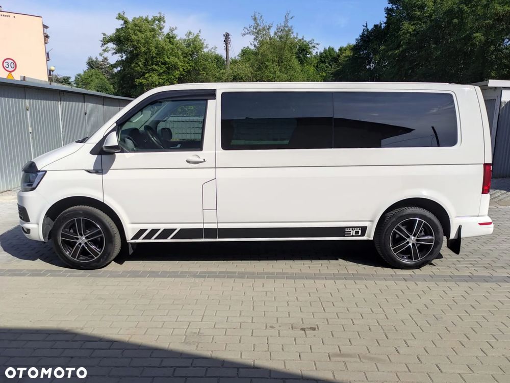 Volkswagen Caravelle 2.0 TDI L1 Highline 4Motion - 2