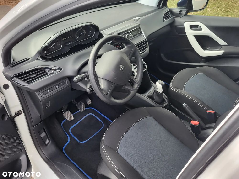 Peugeot 208 PureTech 68 Like - 15