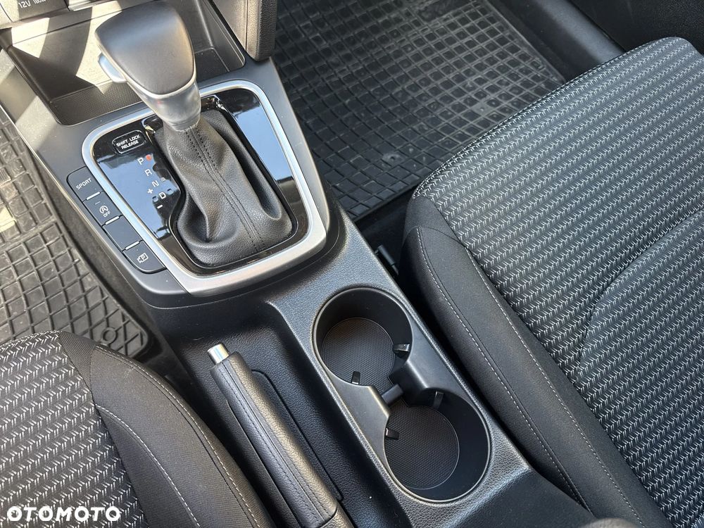 Kia Ceed 1.5 T-GDI M DCT - 15