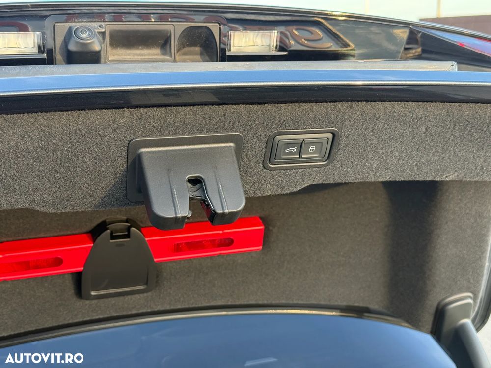 Audi S8 4.0 TFSI quattro Tiptronic - 36