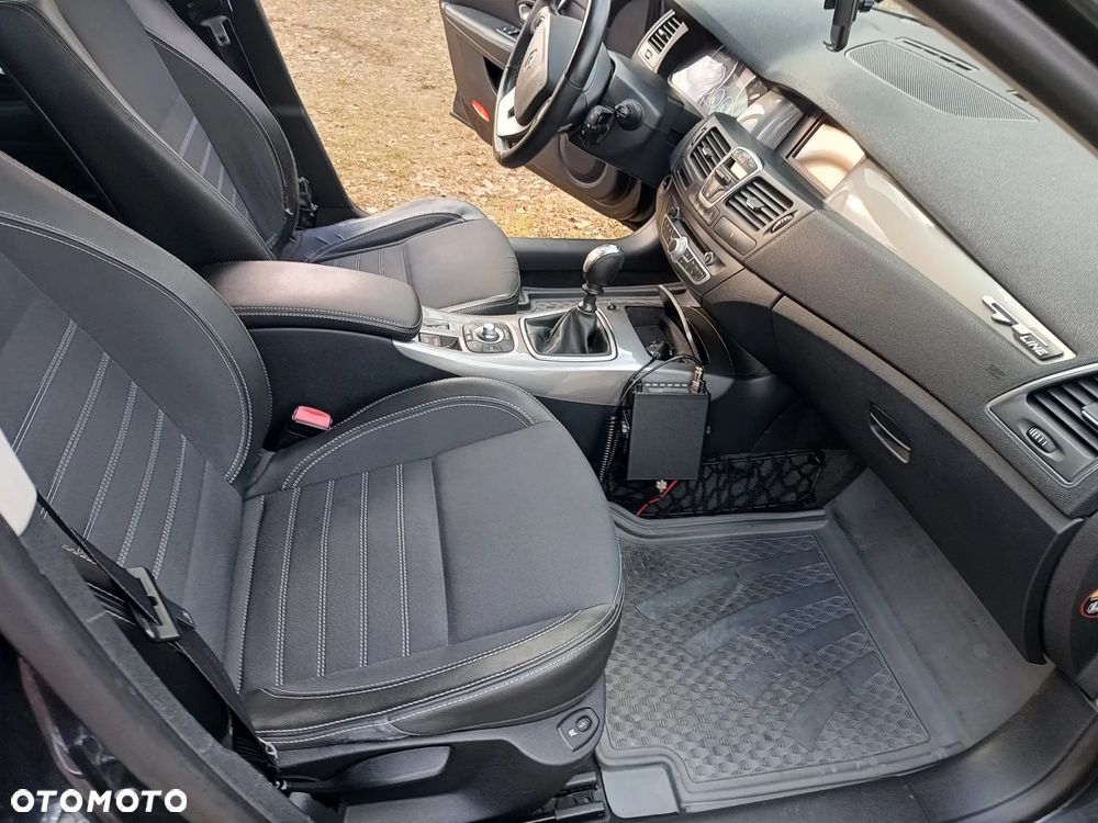 Renault Laguna - 16