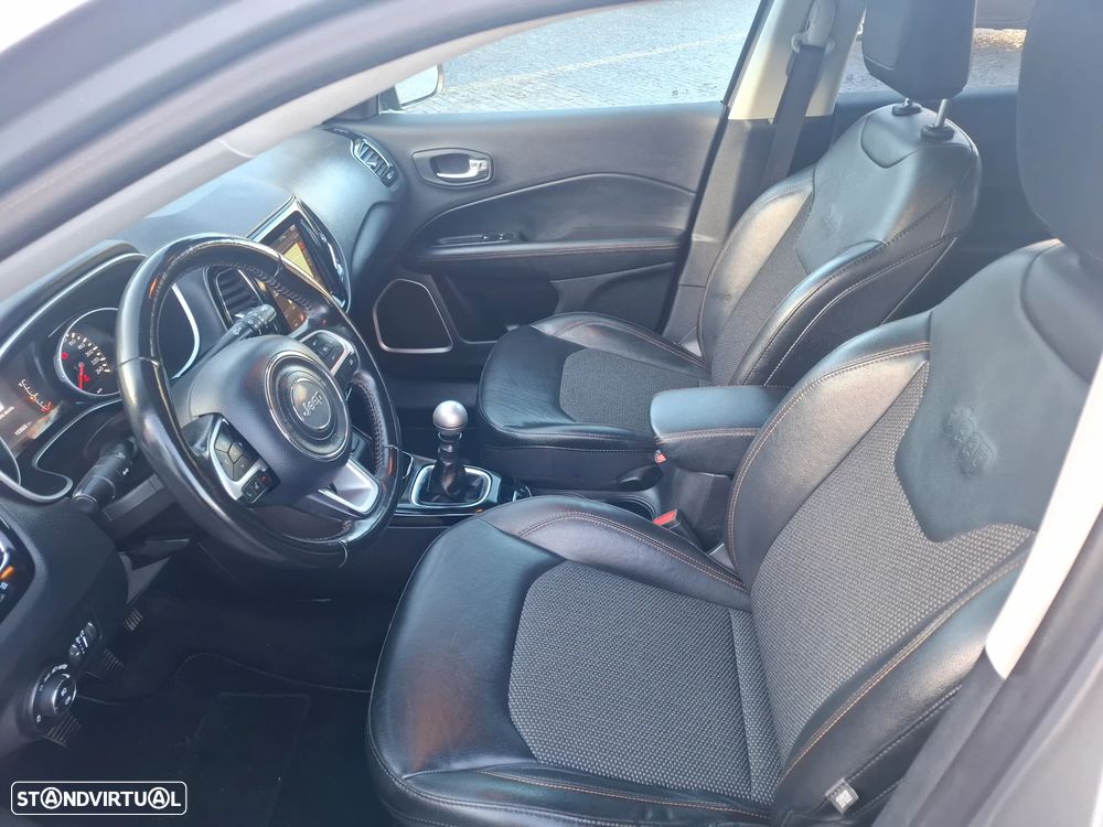Jeep Compass 1.6 MultiJet Limited - 9