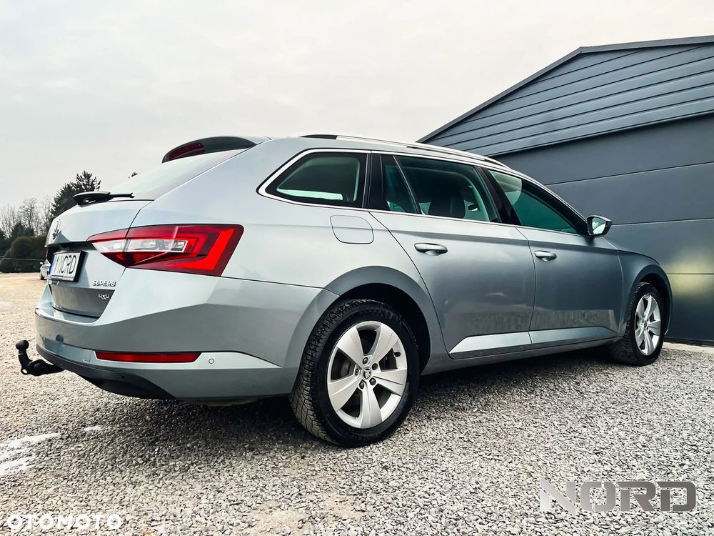 Skoda Superb 1.4 TSI ACT 4x4 Style - 10
