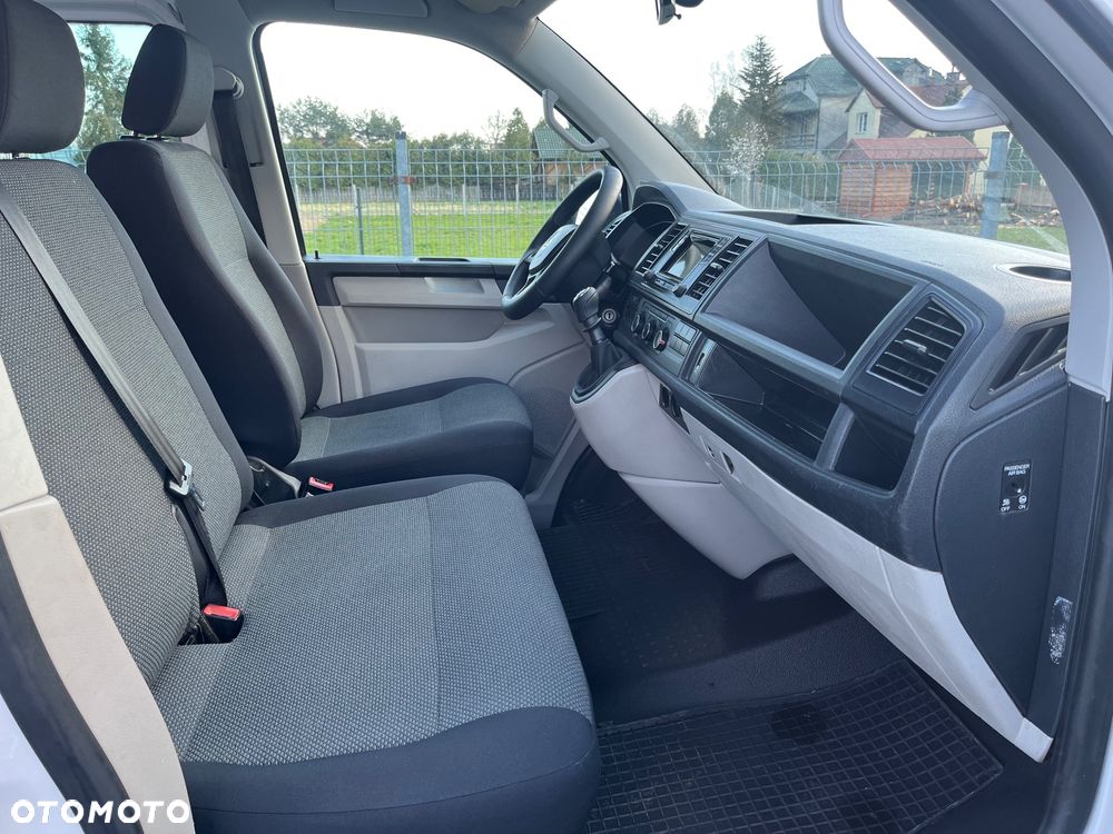 Volkswagen Transporter L2H1 - 17