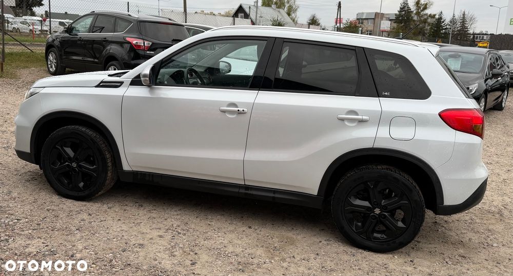Suzuki Vitara - 33