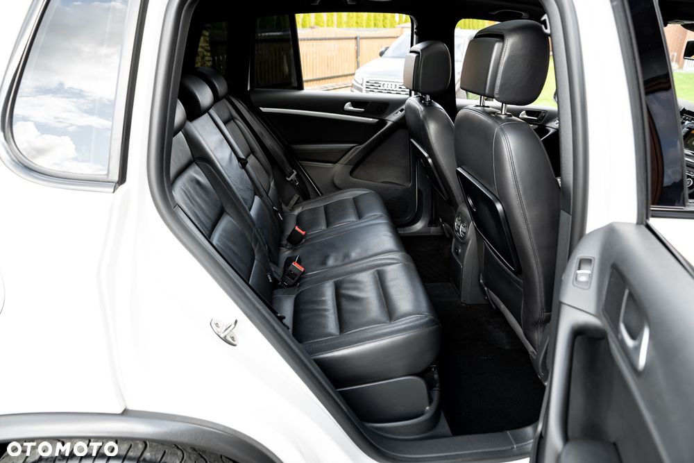 Volkswagen Tiguan 2.0 TSI 4Mot R-Style DSG - 7