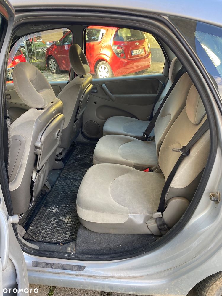 Citroën Xsara Picasso 1.6 HDI Exclusive - 7