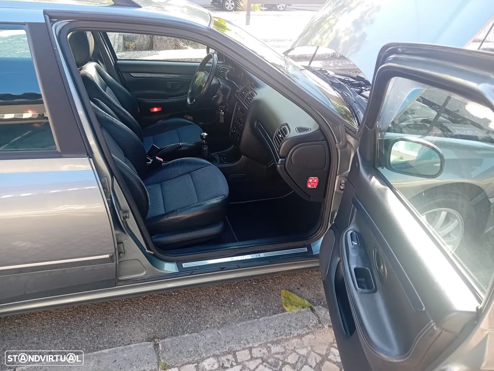 Peugeot 406 Break - 11