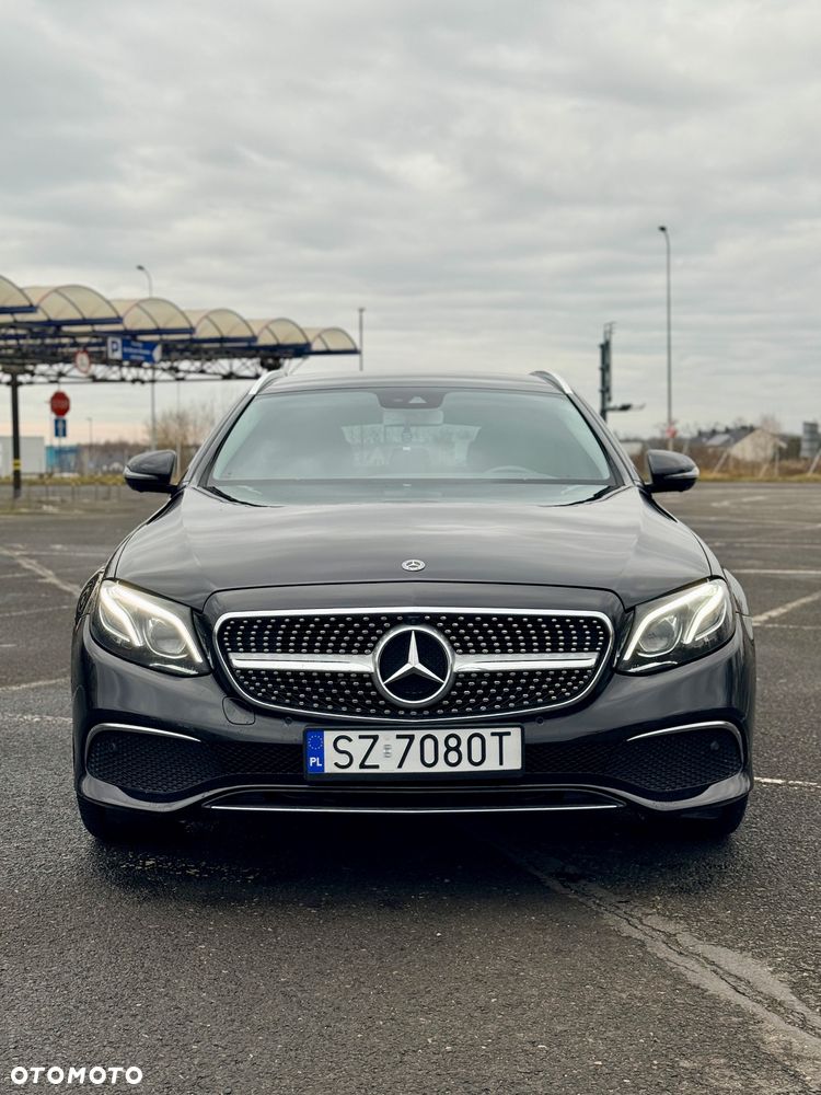 Mercedes-Benz Klasa E 220 d 9G-TRONIC Avantgarde - 3
