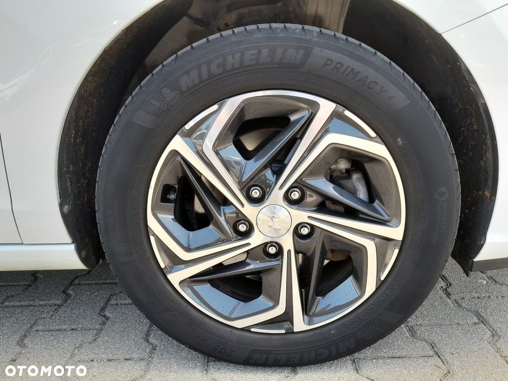 Hyundai i30 1.5 T-GDI 48V Smart DCT - 10