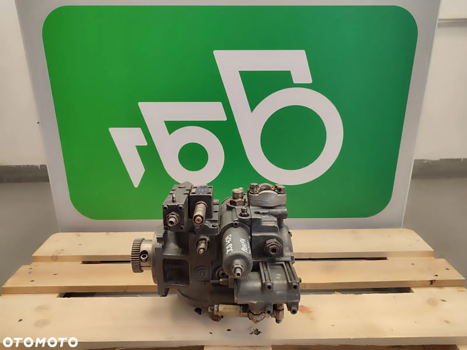 Pompa jazdy 90R055 ZFDNN64 Sauer Danfoss 519361 JCB 409 - 1
