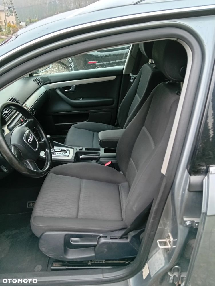 Audi A4 Avant 2.5 TDI Multitronic - 5