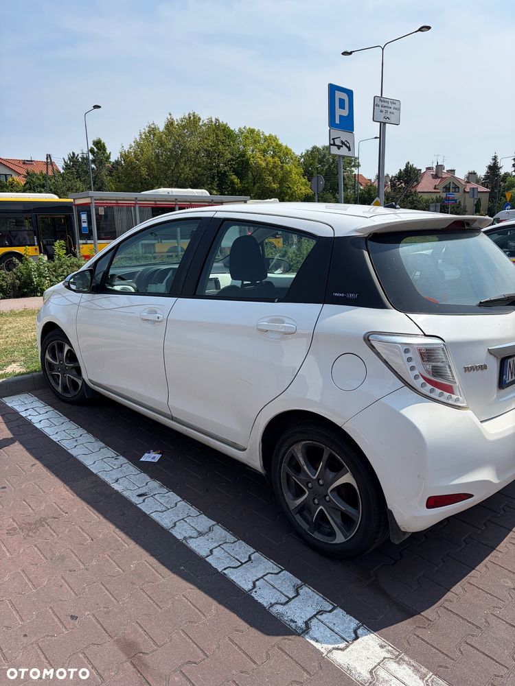 Toyota Yaris 1.33 Trend - 4