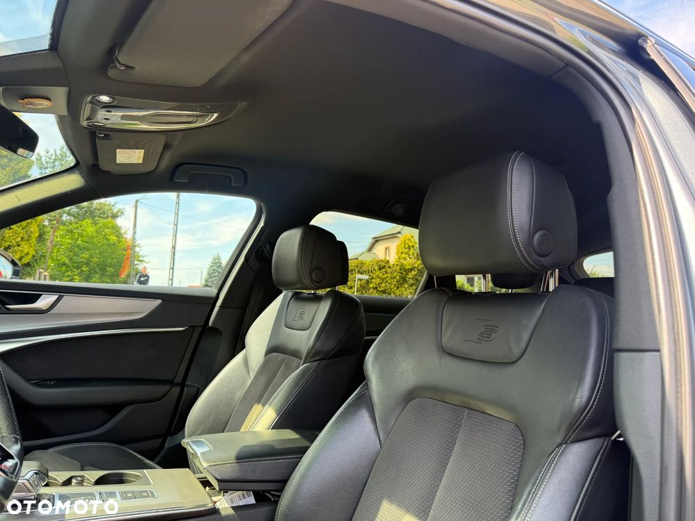 Audi A6 Avant 40 TDI S tronic S line - 16