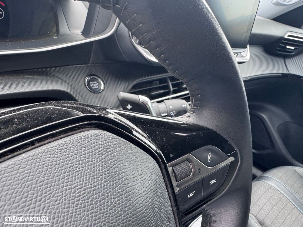Peugeot 2008 1.2 PureTech Allure Pack EAT8 - 8