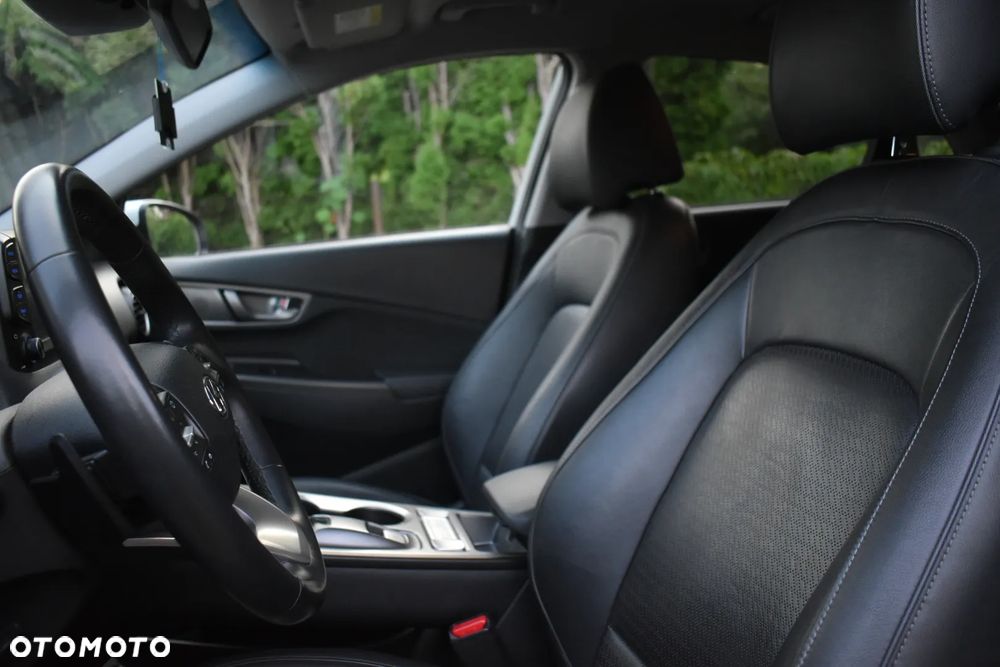 Hyundai Kona 64kWh Premium - 13